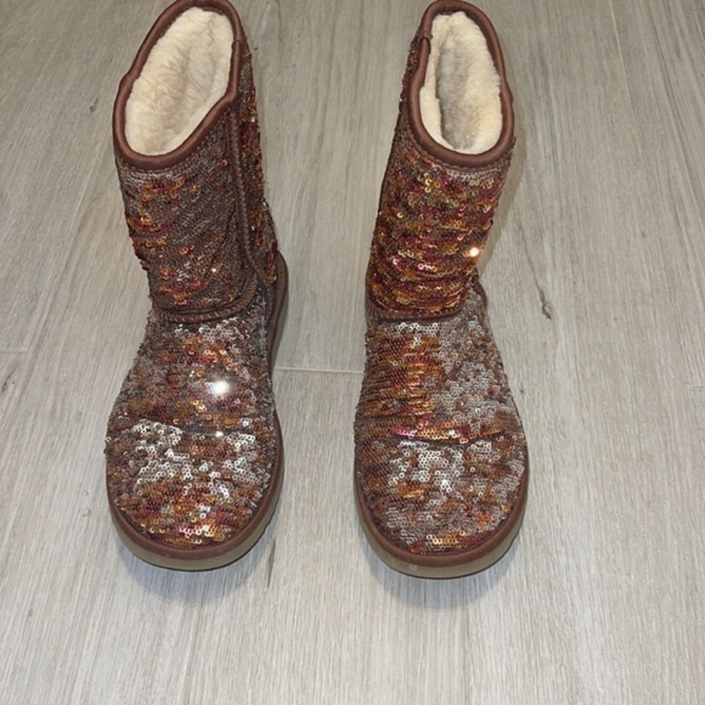 Sequin Uggs - Picture 3 of 6